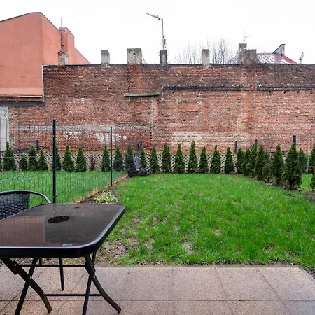 Hideaway - Terrace With Garden & Parking- By Rentujemy *