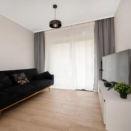 Apartment Hideaway - Terrace With Garden & Parking- By Rentujemy *