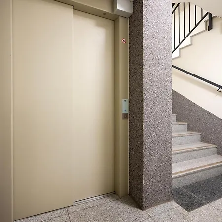 Apartament Hideaway - Terrace With Garden & Parking- By Rentujemy *