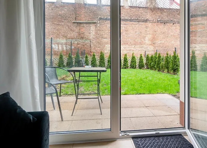 Hideaway - Terrace With Garden & Parking- By Rentujemy Lägenhet *