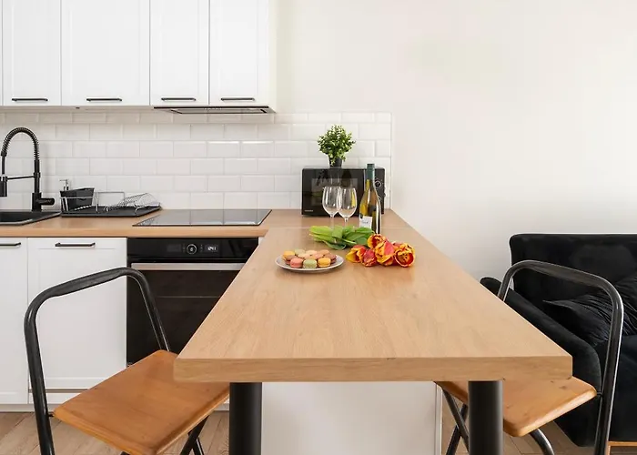 公寓 Hideaway - Terrace With Garden & Parking- By Rentujemy *